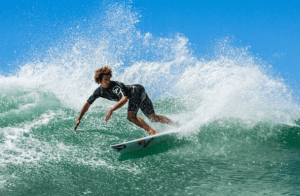 Carlos Munoz Surfing