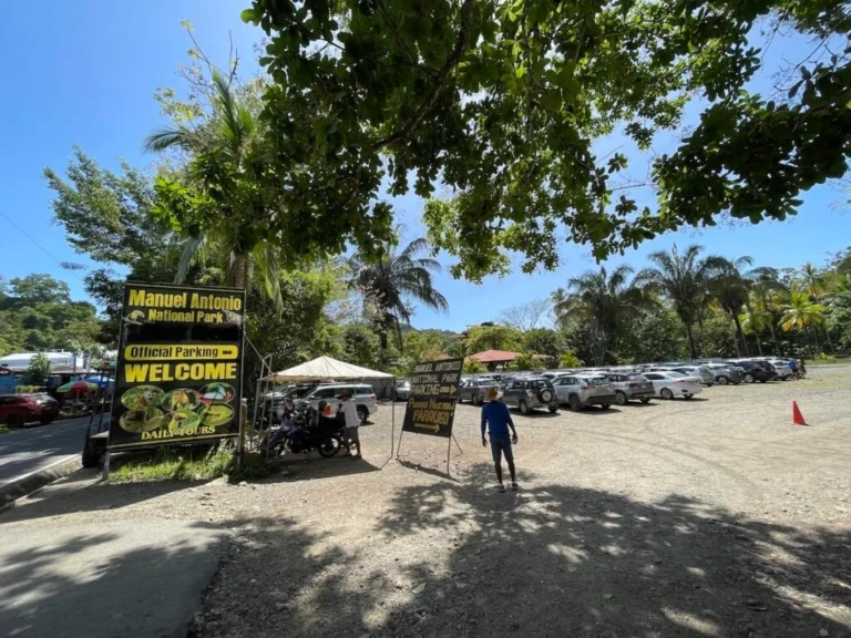 Parking at Manuel Antonio National Park 1024x768 1 manuel antonio